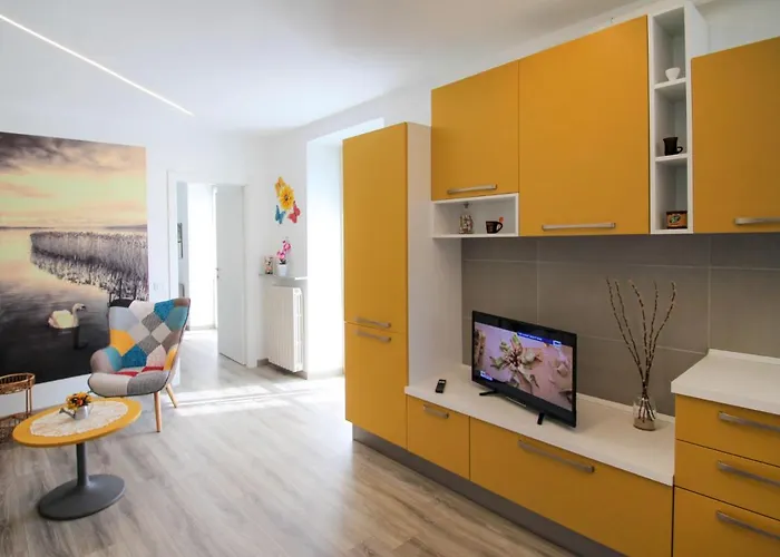 Tucano By Interhome Apartamento Luino