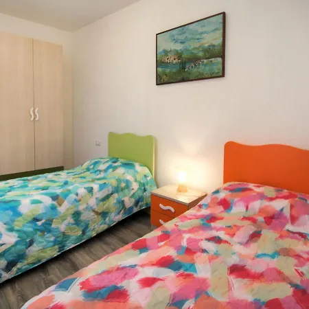 Tucano By Interhome Apartament Luino