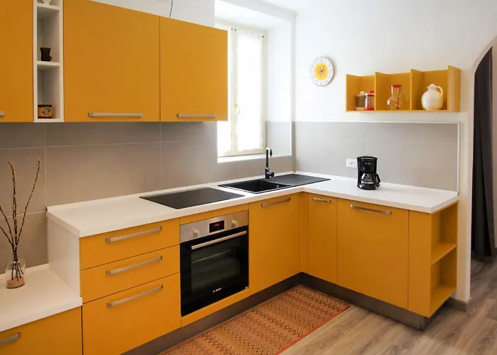 Tucano By Interhome * لووِنو